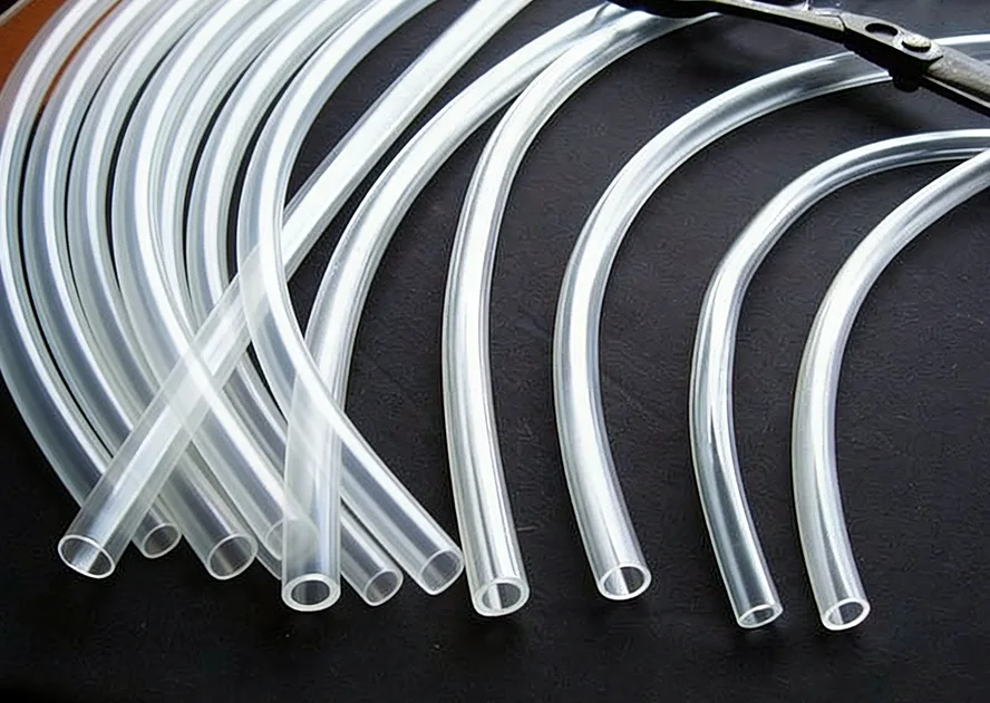 Quali sono i processi di stampaggio più comuni utilizzati per i prodotti in silicone?